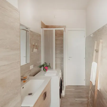 Gohost - Il Sorriso Di Fofo - Cozy Flat Near Navigli Apartment