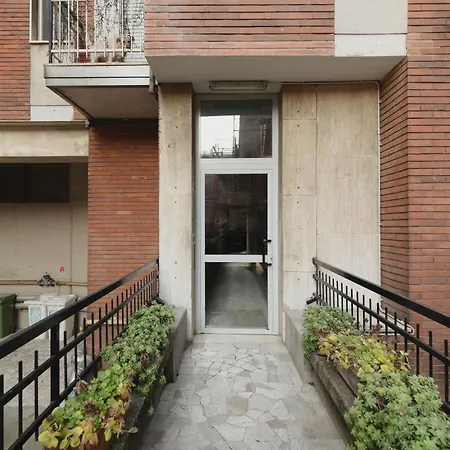Апартаменты Gohost - Il Sorriso Di Fofo - Cozy Flat Near Navigli *