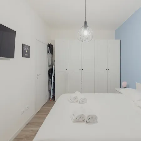Gohost - Il Sorriso Di Fofo - Cozy Flat Near Navigli * Milan