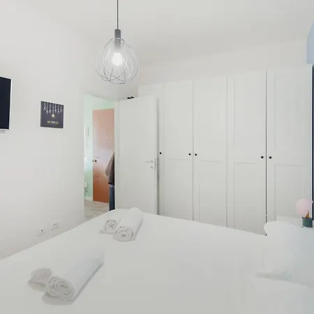 Gohost - Il Sorriso Di Fofo - Cozy Flat Near Navigli Милан