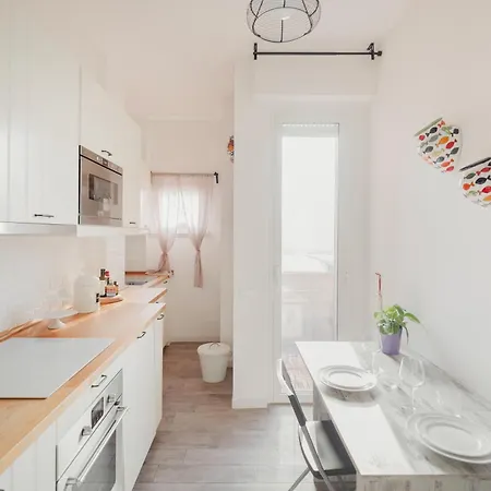 Gohost - Il Sorriso Di Fofo - Cozy Flat Near Navigli Apartment